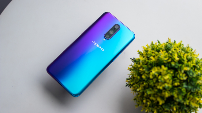 top smartphone tuyet voi lam qua tang giang sinh 2018