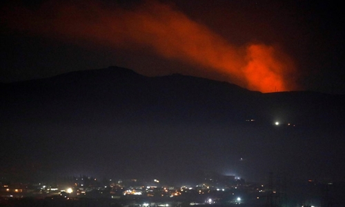 nga cao buoc israel de doa hai may bay cho khach khi tan cong syria