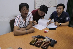 thanh nien bi cam nhap canh vinh vien toi my chi vi mot dong tin nhan voi ban gai