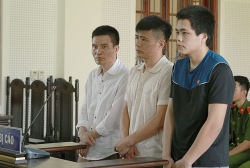 an tu hinh cho ke dot xac nu chu quan goi dau