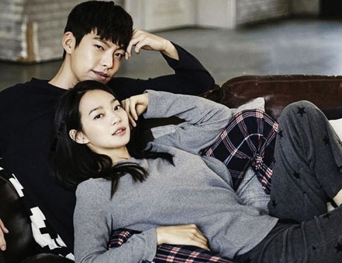 kim woo bin va shin min ah nghi duong tai australia