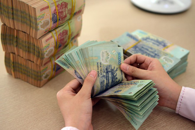 hai duong doanh nghiep mua 45 o to thuong tet cho nhan vien xuat sac
