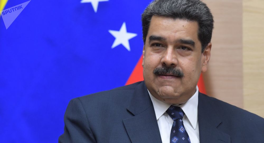 venezuela facebook bo dau xac thuc mau xanh cua ong nicolas maduro