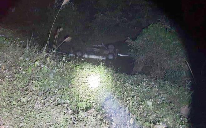 Ô tô lao xuống suối ở Quảng Ninh: Xác định danh tính 6 nạn nhân - 1