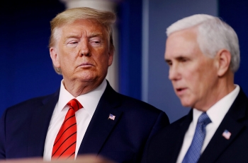 Đoạn kết buồn của Trump - Pence