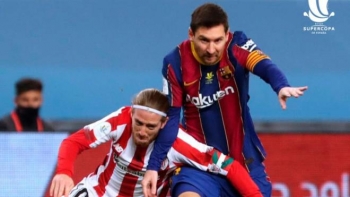 Nhận thẻ đỏ đầu tiên ở Barca, Messi có thể bị treo giò 12 trận
