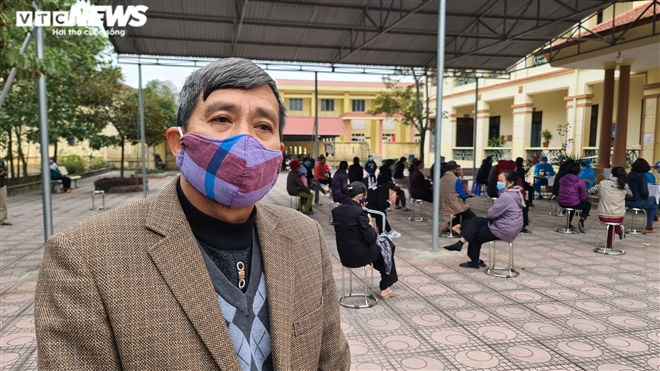 Bắc Ninh: Ngày đầu cách ly phòng dịch ở xã có 2 ca mắc COVID-19 - 14