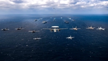 39 máy bay quân sự Trung Quốc áp sát Đài Loan