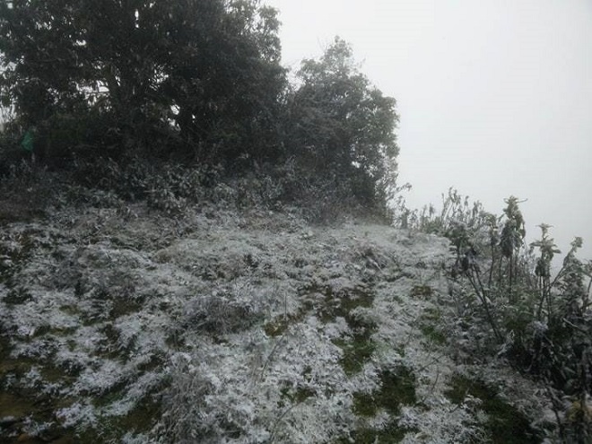 tuyet roi phu trang nui doi sa pa nhu hoa troi au