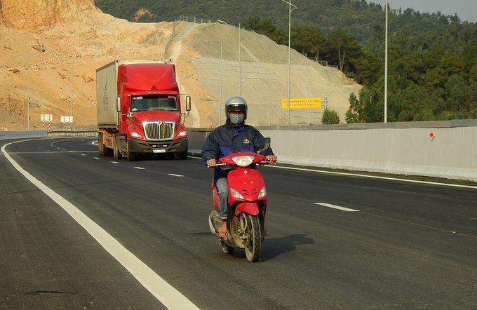 cao toc 12000 ty dong o quang ninh bat dau thu phi