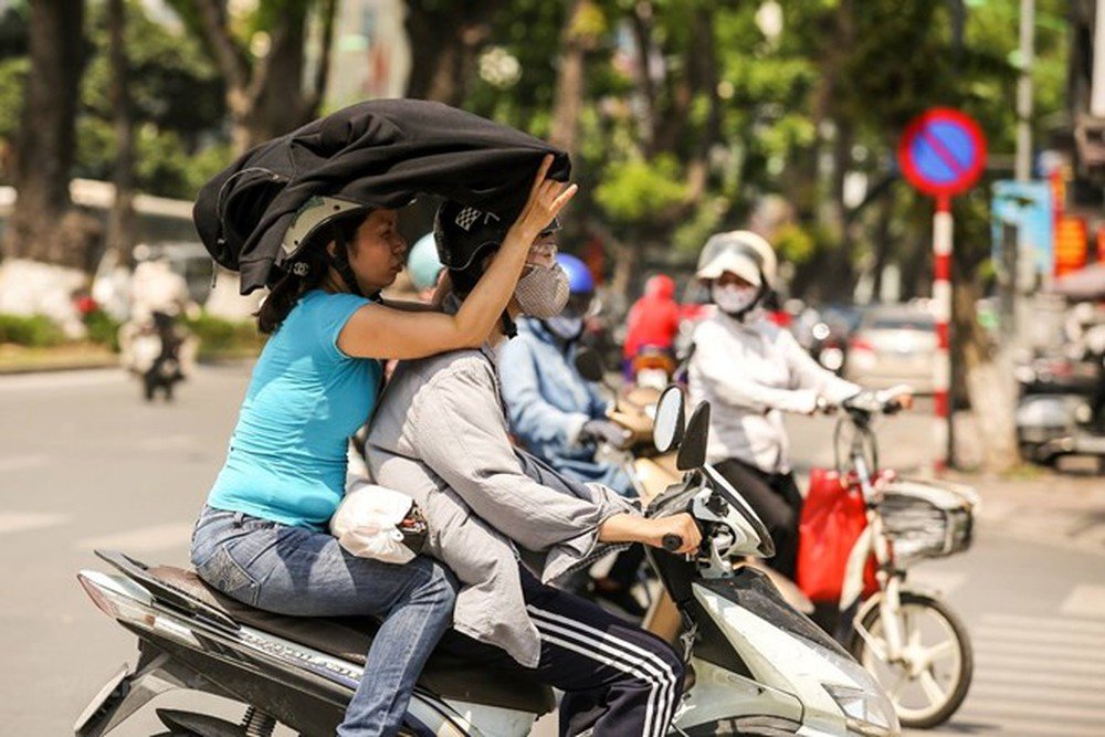 chuyen gia khi tuong nam 2019 nang nong xuat hien som mua bao den muon