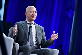 Chân dung người ngồi ghế nóng Amazon sau khi Jeff Bezos từ chức
