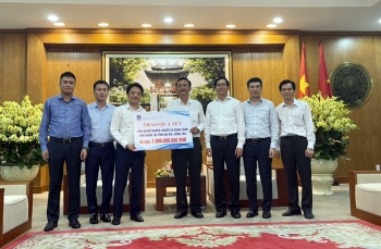 Ban Lãnh đạo PV GAS trao tặng 2.000 phần quà tết cho Tỉnh Bà Rịa – Vũng Tàu
