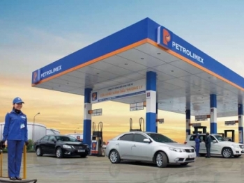 Bộ Tài chính lên tiếng về thuế “đội” giá xăng dầu