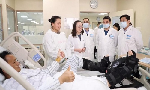 Vợ Trung Quốc tặng gan cứu chồng vo trung quoc tang gan cuu chong