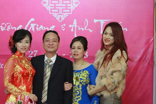 it ai biet huong giang idol muon ten cua chi gai minh de tien vao showbiz