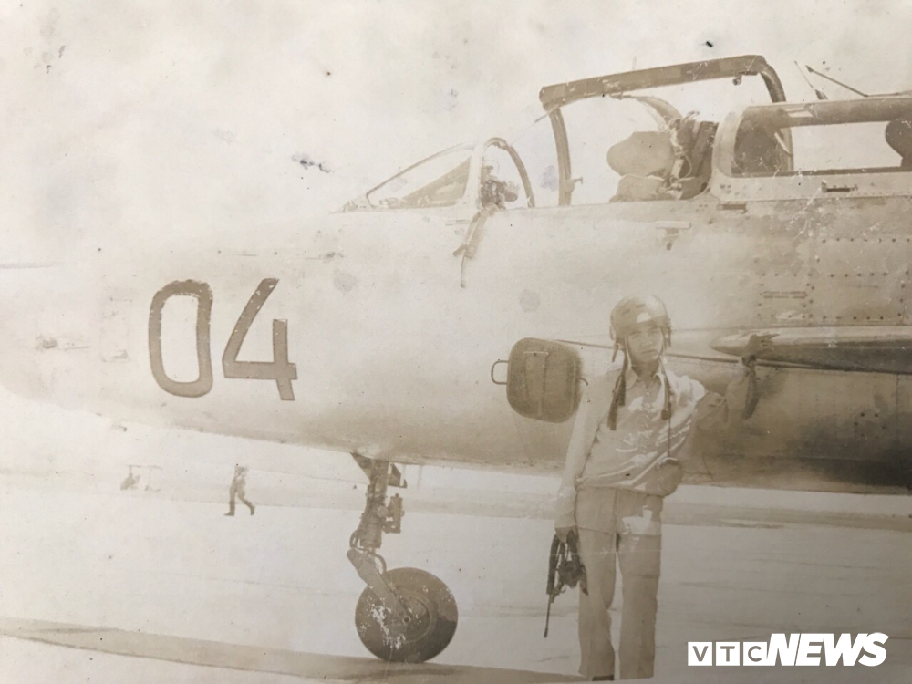 ngay truyen thong bo doi phi cong tro chuyen voi thuong tuong phi cong vo van tuan