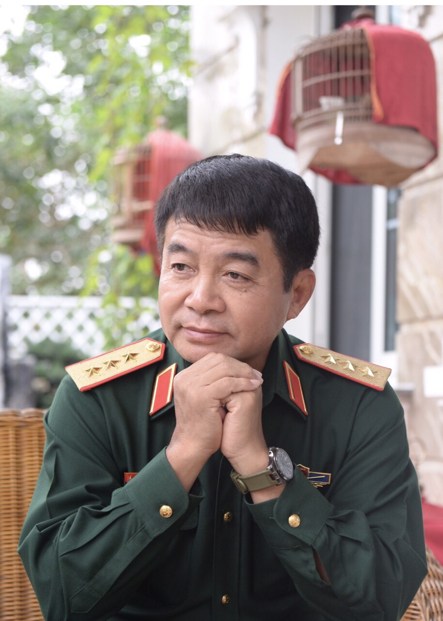 ngay truyen thong bo doi phi cong tro chuyen voi thuong tuong phi cong vo van tuan