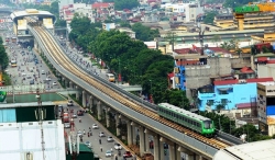 duong sat bac nam te liet nhieu gio vi tau trat banh