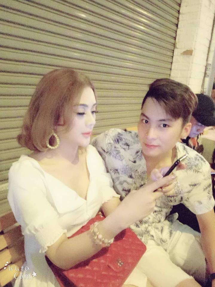 kho nhan ra lam khanh chi tre dep nhu gai 18 nho doi kieu toc nay