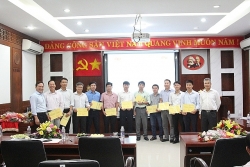 vietsovpetro lap dung thanh cong panel row 8 chan de sao vang cpp du an sao vang dai nguyet