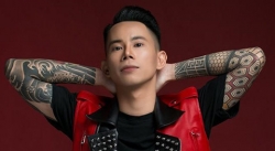 anh nhung em be lot thom trong chiec quan cua cha khien dan mang thich thu