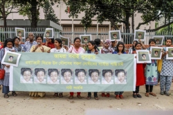 16 nguoi bi truy to vi thieu song nu sinh bangladesh