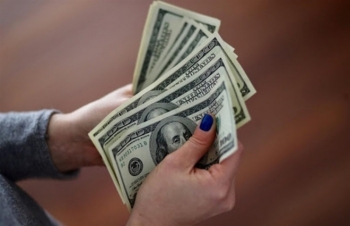Tỷ giá USD hôm nay 17/4: USD tiếp tục dò đáy