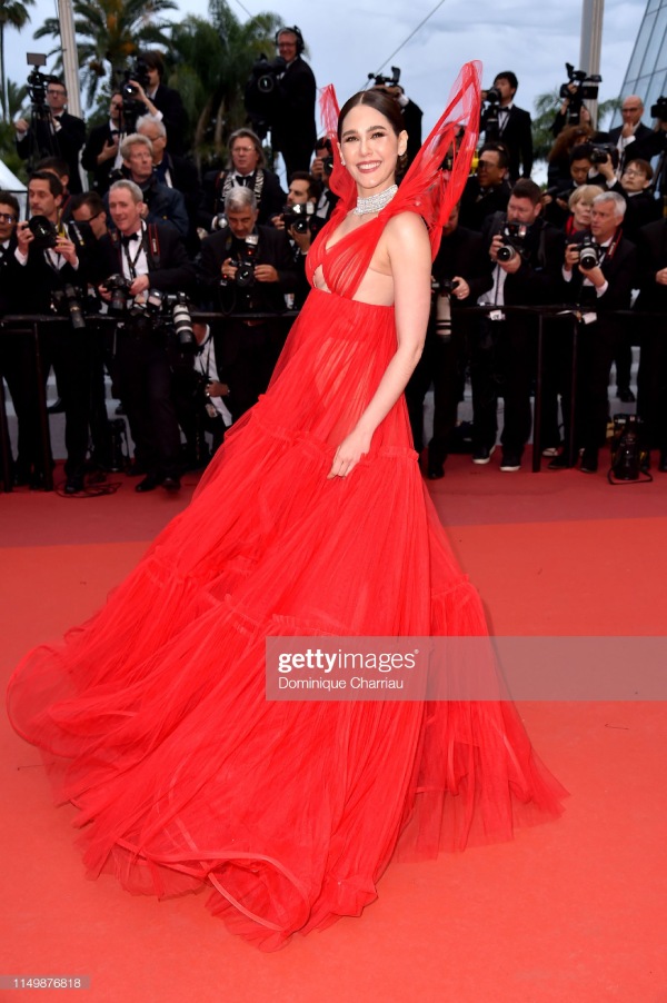 cannes ngay 4 hang loat nu hoang tham do khoe dang tao bao