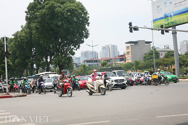 anh cach nguoi dan ha noi vat va vuot qua cai nang 40 do c