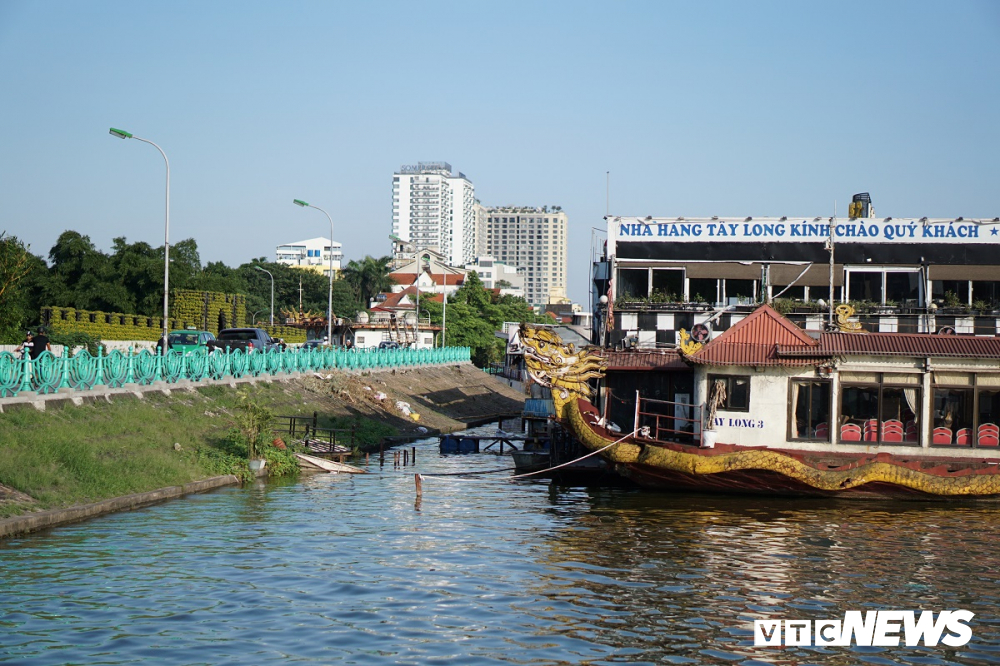 du thuyen xa hoa mot thoi hoen gi muc nat tren ho tay