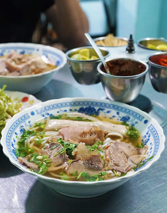 nhung mon soi noi tieng khap cac diem du lich tai viet nam