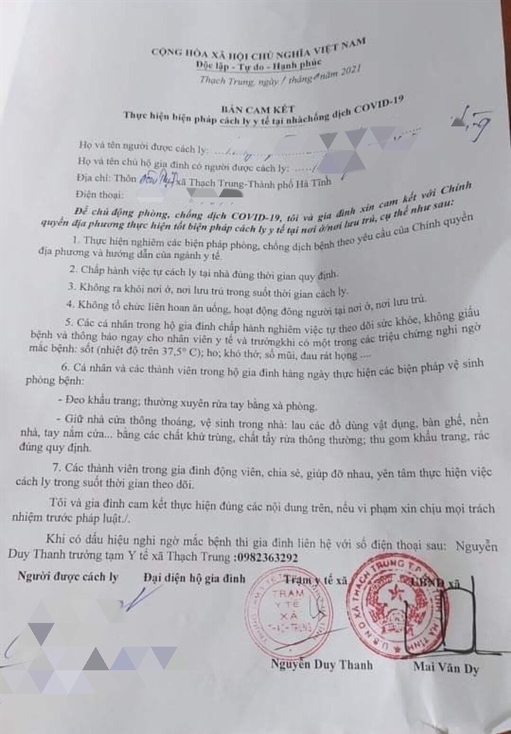 2 vợ chồng mắc COVID-19 ở Hà Tĩnh: Trạm y tế đưa nhầm giấy yêu cầu cách ly? - 1
