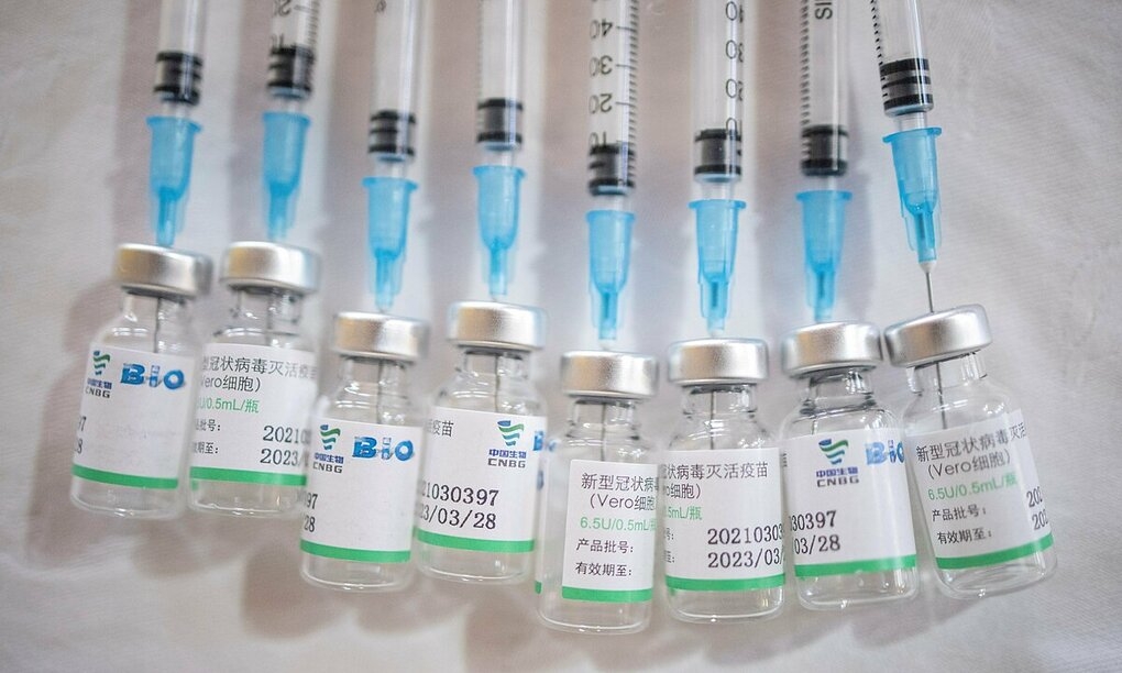 Thành công và tranh cãi quanh vaccine Covid-19 Trung Quốc