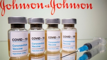 Vì sao Mỹ loại bỏ 60 triệu liều vaccine COVID-19 Johnson & Johnson?