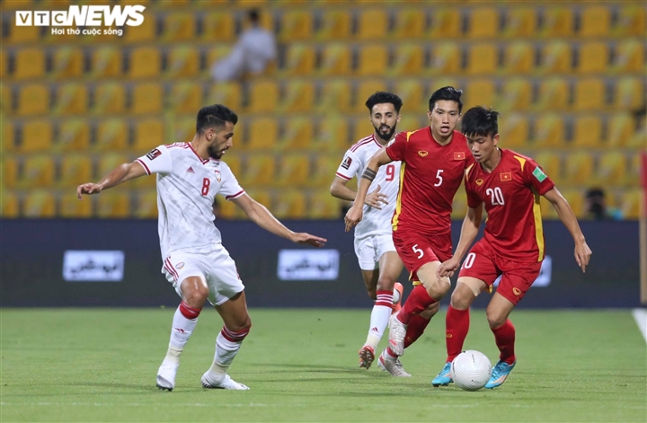 'Tuyển Việt Nam thua UAE do thiếu tỉnh táo, đường đến World Cup còn gập ghềnh' - 1