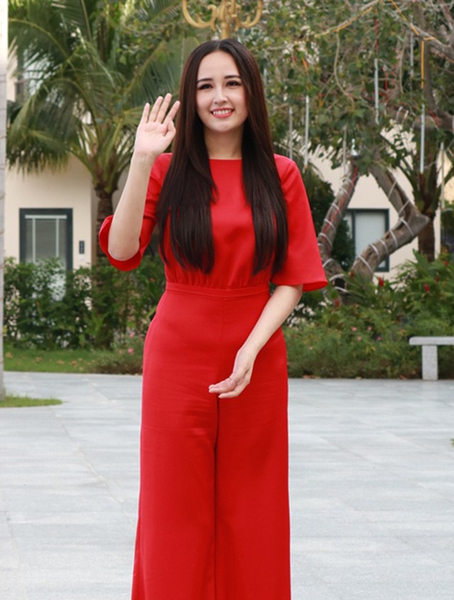 nhung chuyen khong ngo ve mai phuong thuy hoa hau thi phi hay dai gia ngam cua showbiz