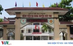 vu tre so sinh tu vong voi vet dut co thong tin bat ngo tu bac sy sieu am