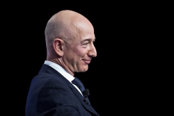 Tài sản của Jeff Bezos tăng vọt, vượt kỷ lục lập trước vụ ly hôn đắt giá