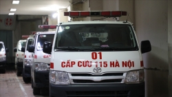 Nói thiếu xe, Trung tâm 115 Hà Nội vẫn dùng xe cấp cứu làm dịch vụ
