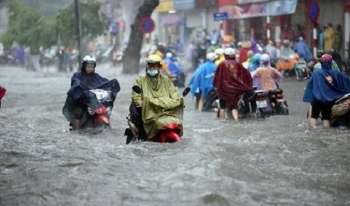 Thời tiết ngày 29/7: Bắc Bộ và Nam Bộ mưa dông, Trung Bộ nắng gắt
