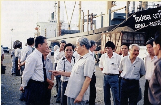 phat hien dau o tang da mong mo bach ho hanh trinh tu trai tim den ngon lua dau khi cao diem chien dich bach ho