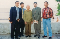 anh tron 5 nam dai tuong vo nguyen giap ve voi dat me