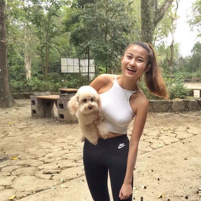 Quý ông liệt giường vì cảnh 18+ lại chơi trội mời 3 mỹ nữ vào show mới quy ong liet giuong vi canh 18 lai choi troi moi 3 my nu vao show moi