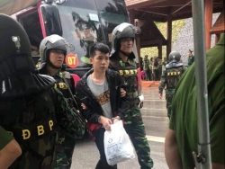 dieu tra viec dua gan 400 nguoi vao viet nam dieu hanh danh bac qua mang