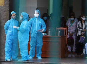 14 nhân viên y tế Đà Nẵng nhiễm nCoV
