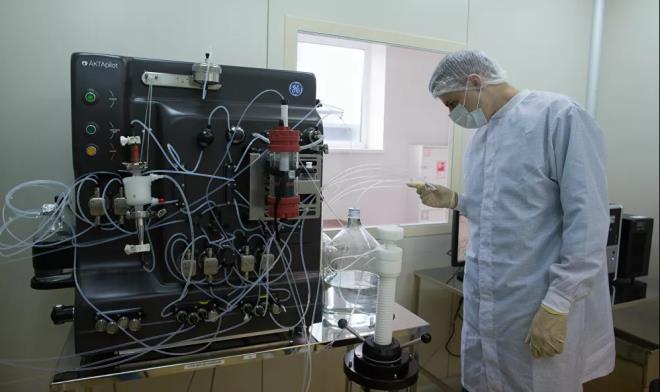 Ảnh: Bên trong nhà máy sản xuất vaccine COVID-19 đầu tiên của Nga - 7