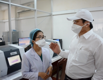 Tổng Công ty Khí Việt Nam ủng hộ 3,5 tỷ đồng cho ngành y tế Đà Nẵng