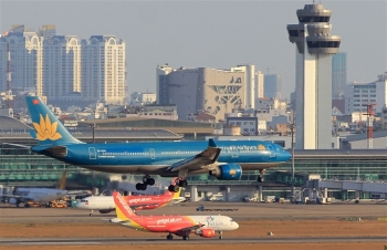 "Siêu" ủy ban báo cáo Thủ tướng kịch bản phát triển Vietnam Airlines, ACV