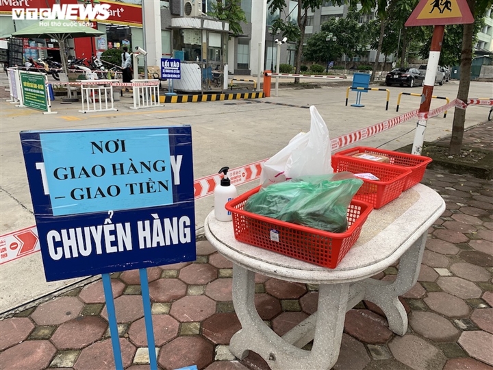 Chung cư Hà Nội đua nhau lập 'vùng xanh', ngăn ngừa COVID-19 - 5